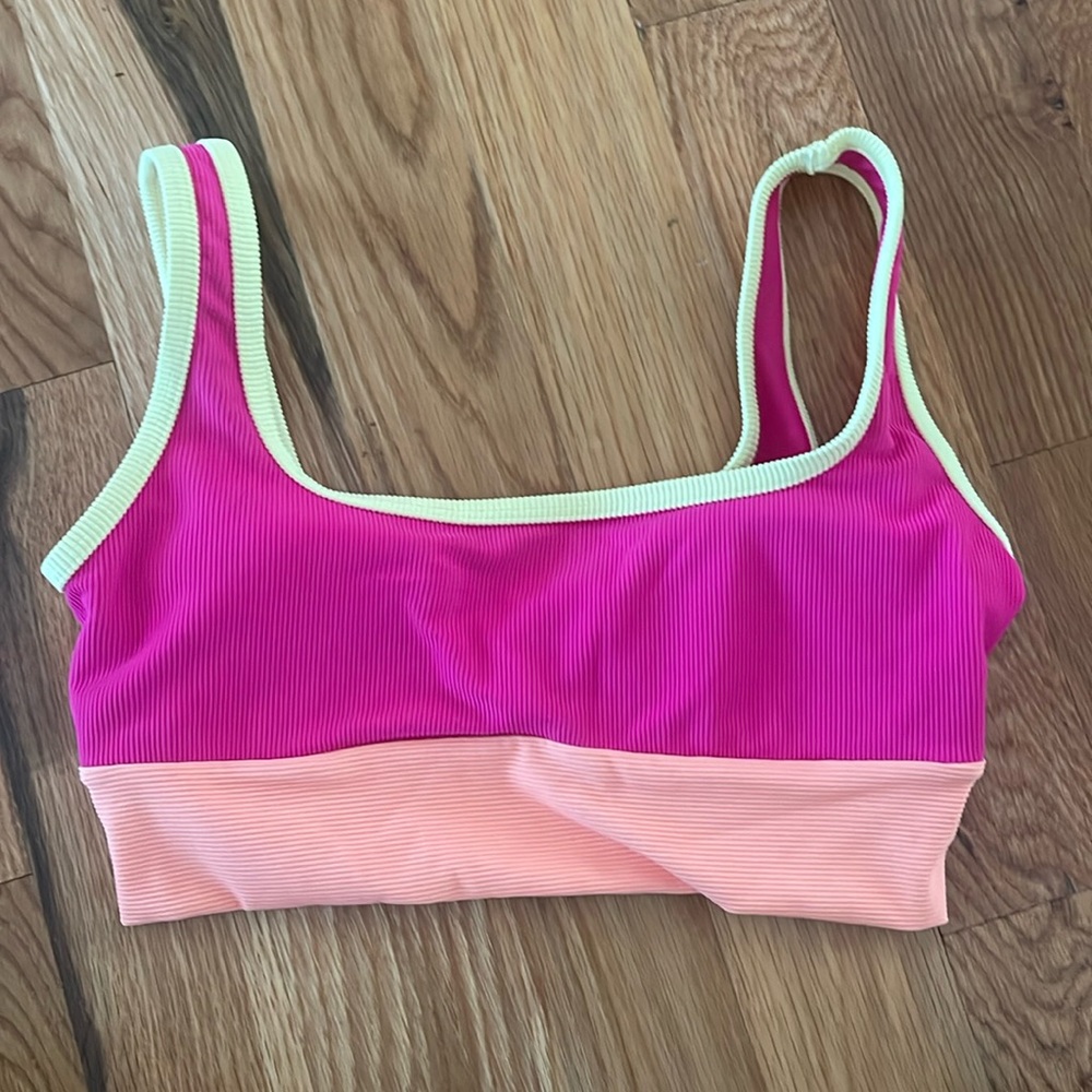 LainSnow swim top